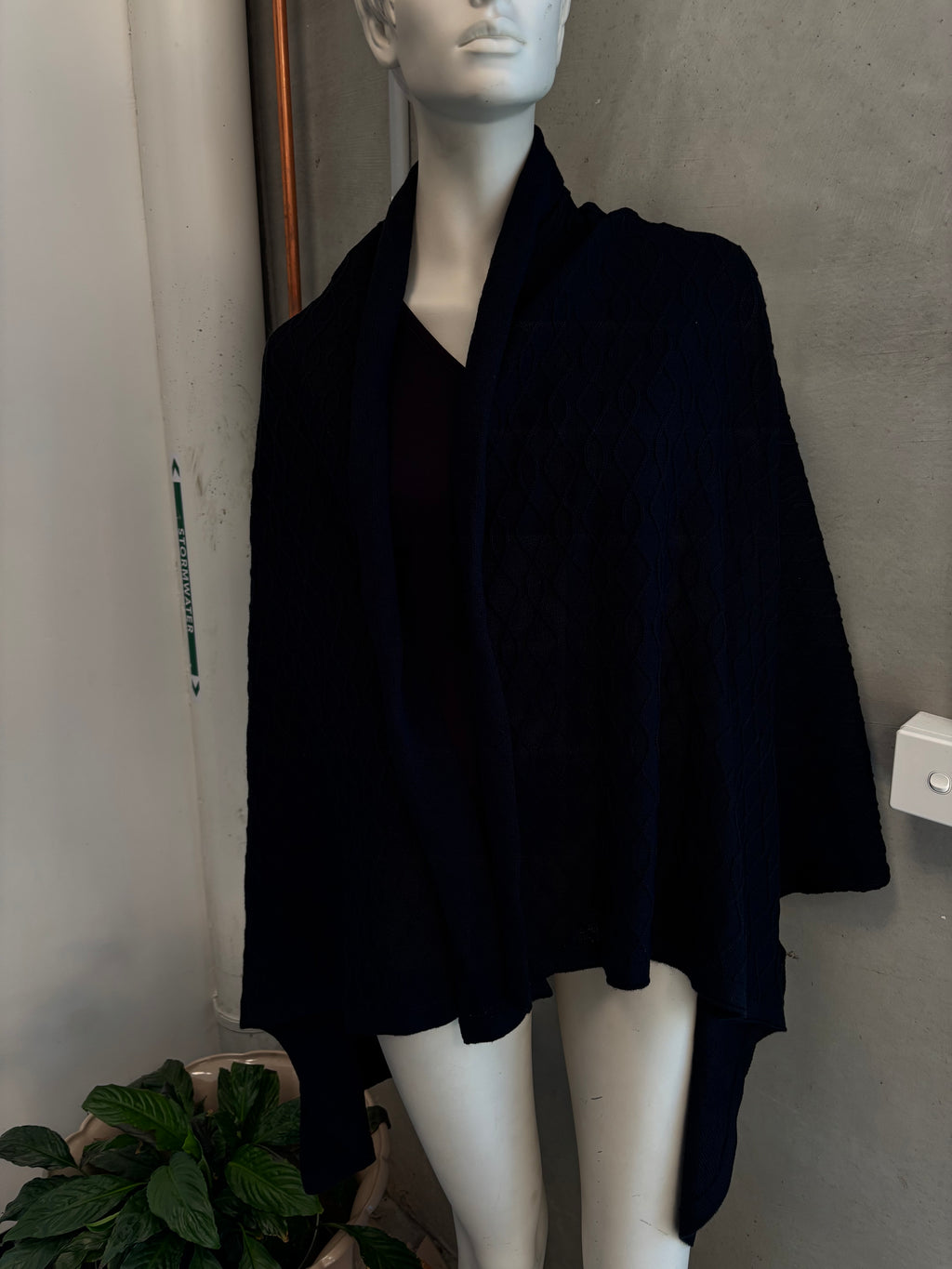 Aimee Scarf Black